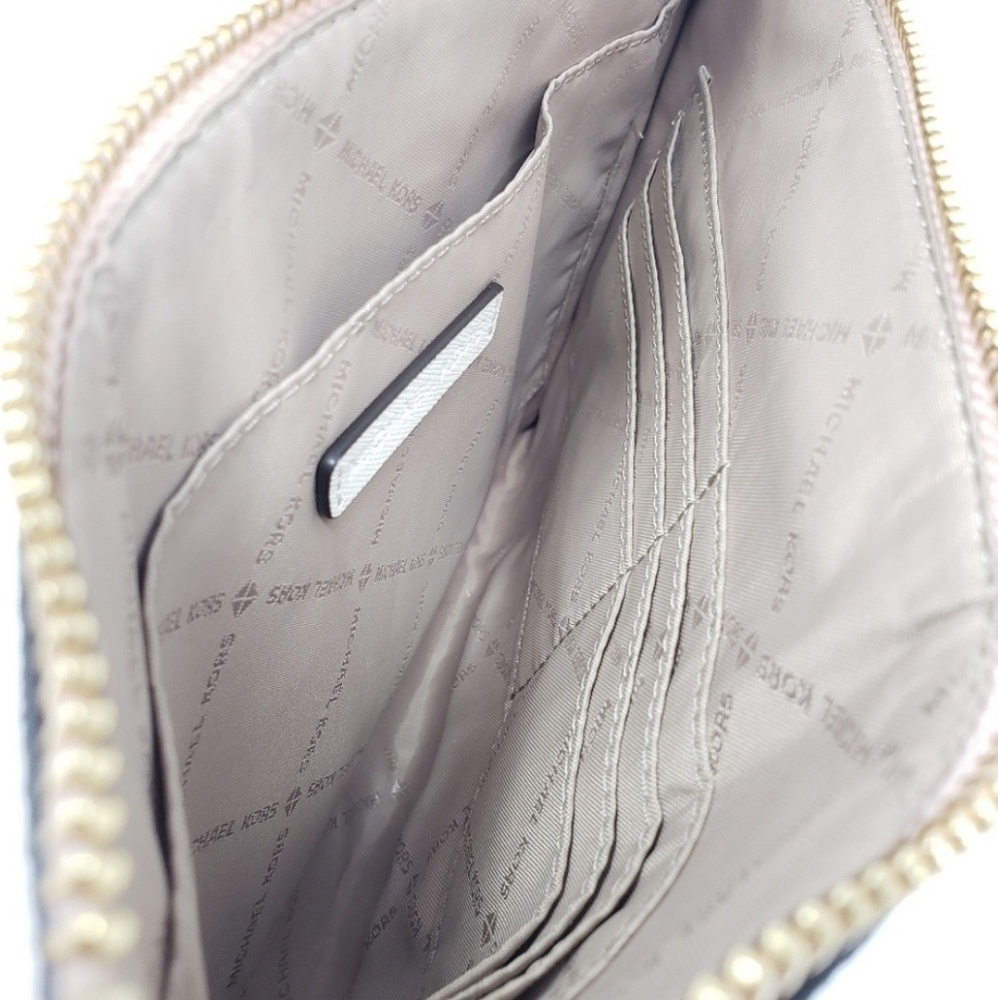 Michael Kors Jet Set Wristlet Clutch Pink - Picture 2 of 4